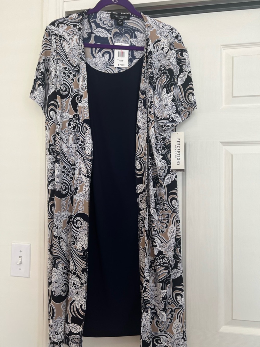 Perceptions Black, White and Taupe Paisley Duster